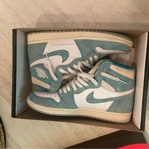 Air Jordan 1 Turbo Green. With original receipt and box
